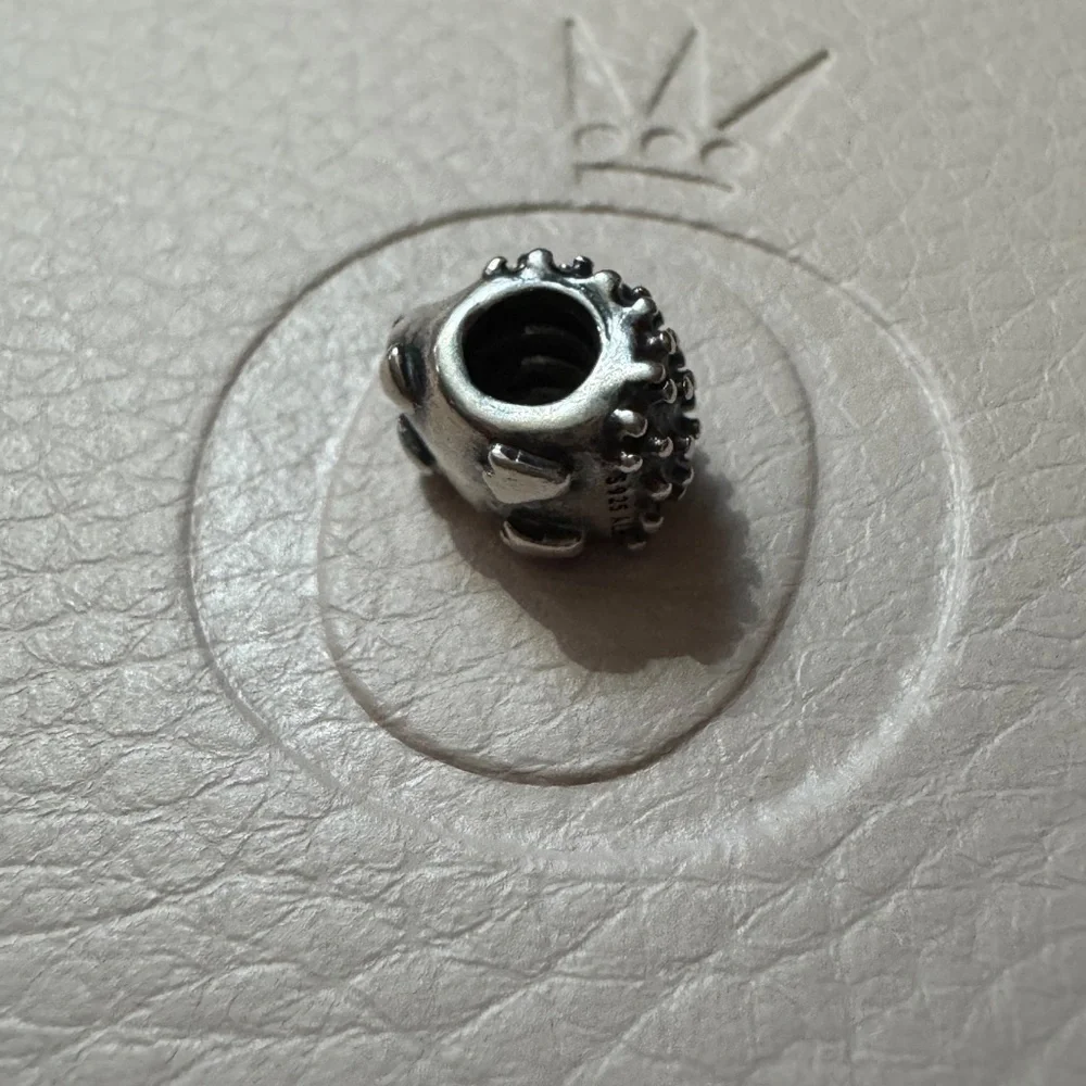 Genuine Retired Pandora Hedgehog - Picture 2 of 4